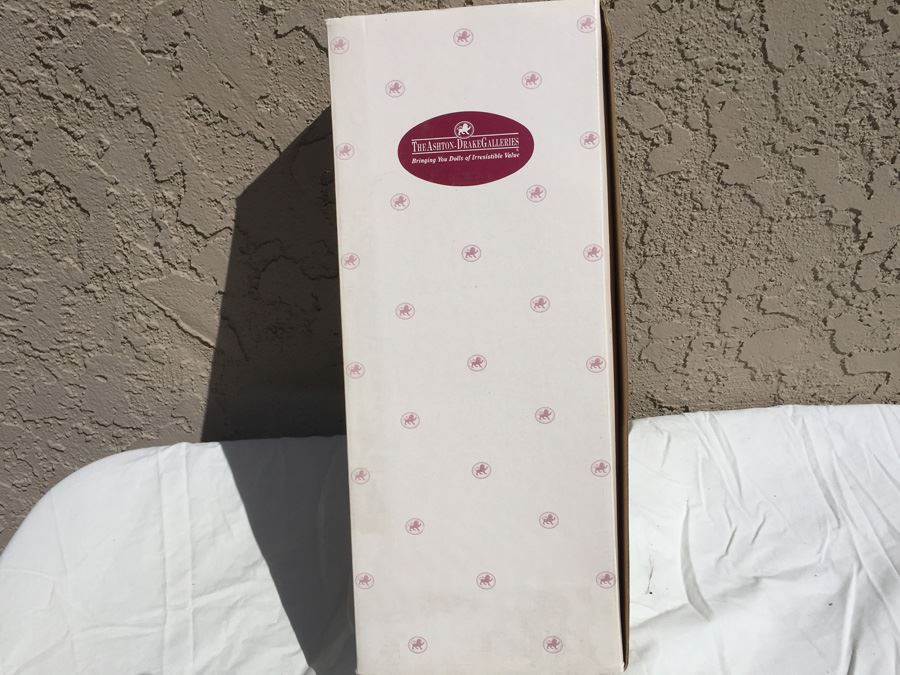 The Ashton-Drake Galleries Kali Doll New In Box [Photo 1]
