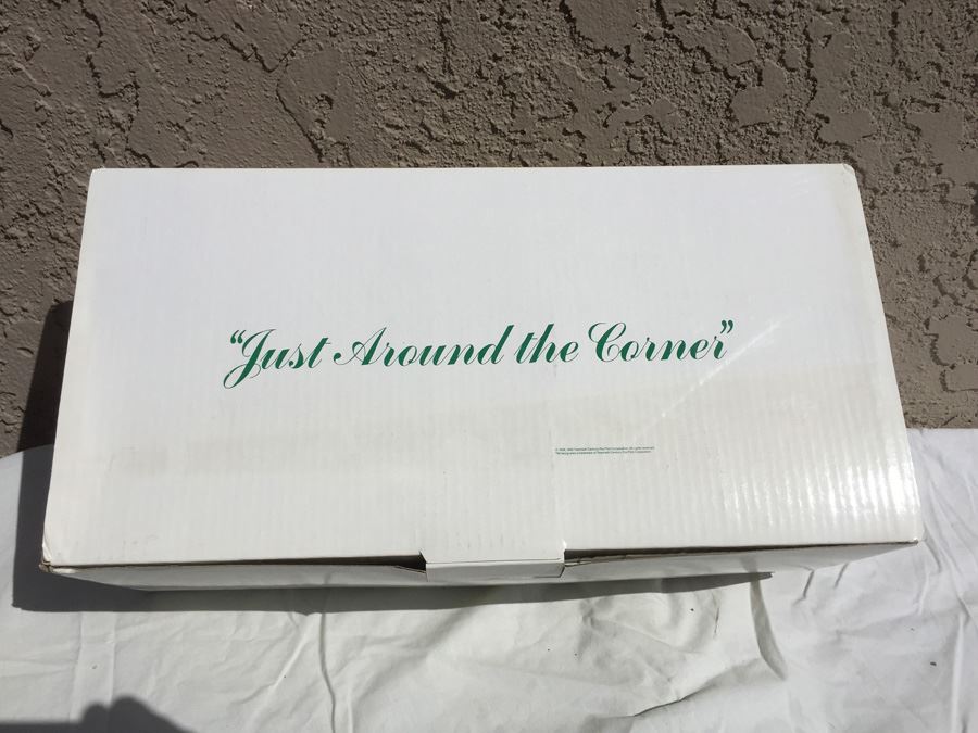 Danbury Mint Shirley Temple Doll 'Just Around The Corner' New In Box 1993 [Photo 1]