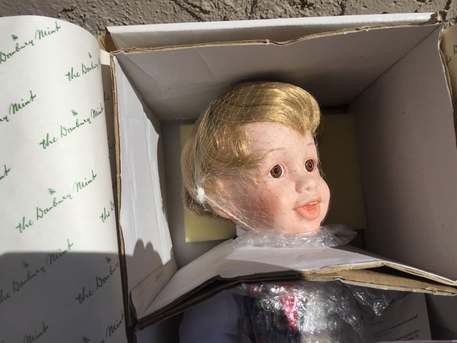 Danbury Mint Karl By Nancy Leslie Doll New In Box [Photo 2]
