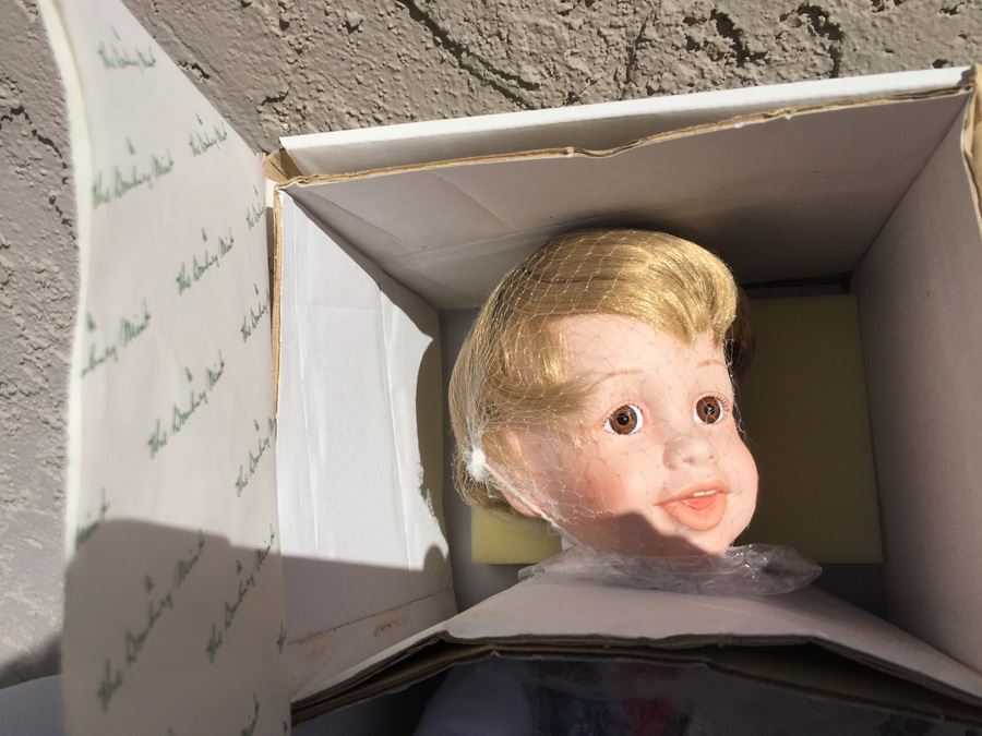 Danbury Mint Karl By Nancy Leslie Doll New In Box [Photo 7]