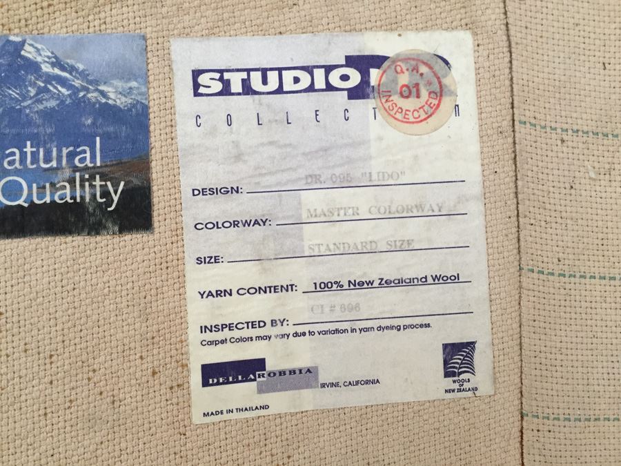 Dellarobbia Furniture Colorful Area Rug Matching Sectional Sofa 100% New Zealand Wool [Photo 12]