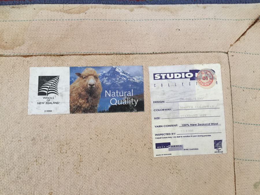 Dellarobbia Furniture Colorful Area Rug Matching Sectional Sofa 100% New Zealand Wool [Photo 3]