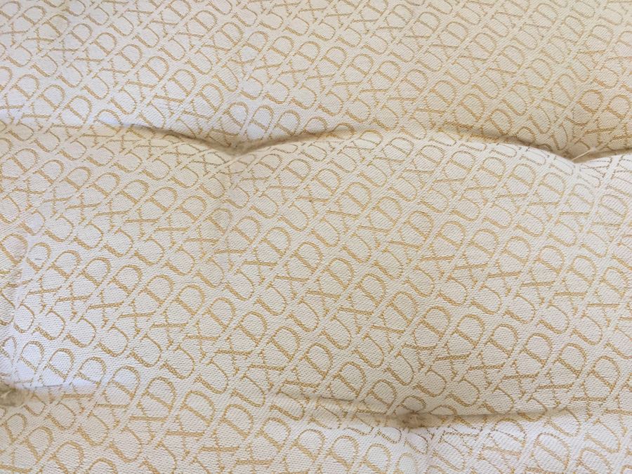 DUX The Best Mattress & Luxury Bed From Sweden Queen Size Duxiesta Plus