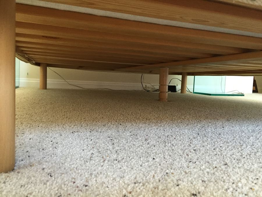 DUX The Best Mattress & Luxury Bed From Sweden Queen Size Duxiesta Plus 60 x 80 In Retails $5,000+ [Photo 15]