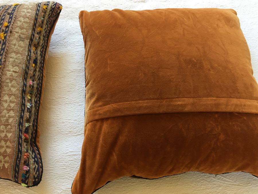 Pair Of Tribal Throw Pillows [Photo 13]