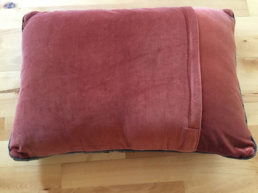 Tribal Throw Pillow [Photo 6]