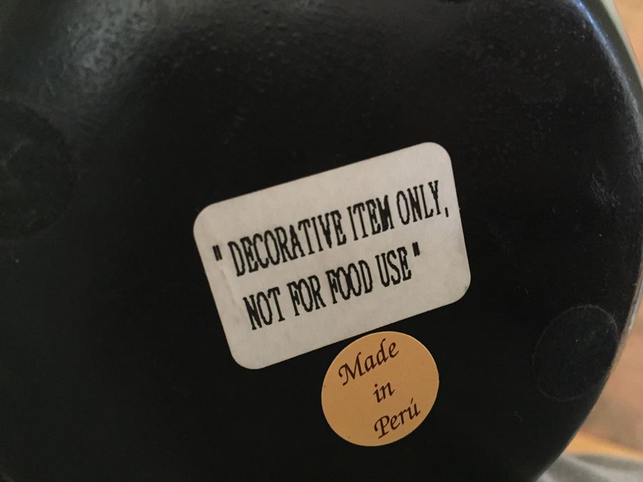 Peruvian Vase With Aritificial Flowers 12' Tall [Photo 5]