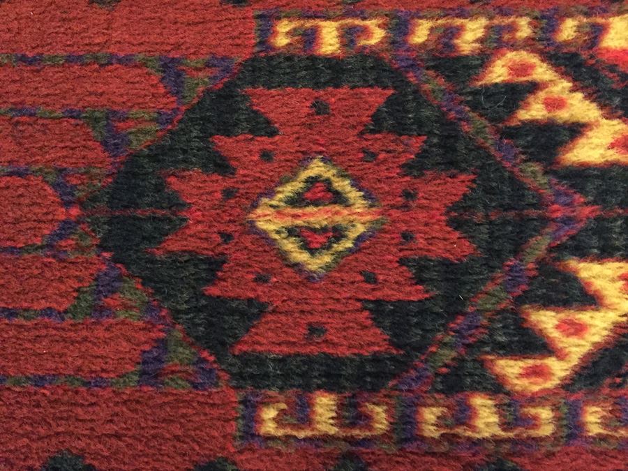 Belgium Machine Made Rug With Geometric Patterns [Photo 8]