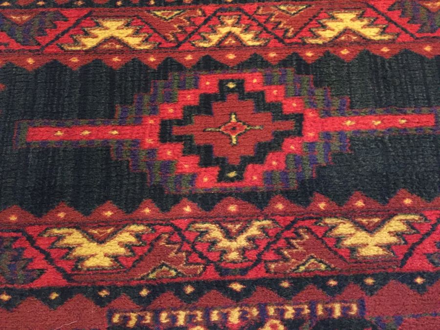 Belgium Machine Made Rug With Geometric Patterns [Photo 5]