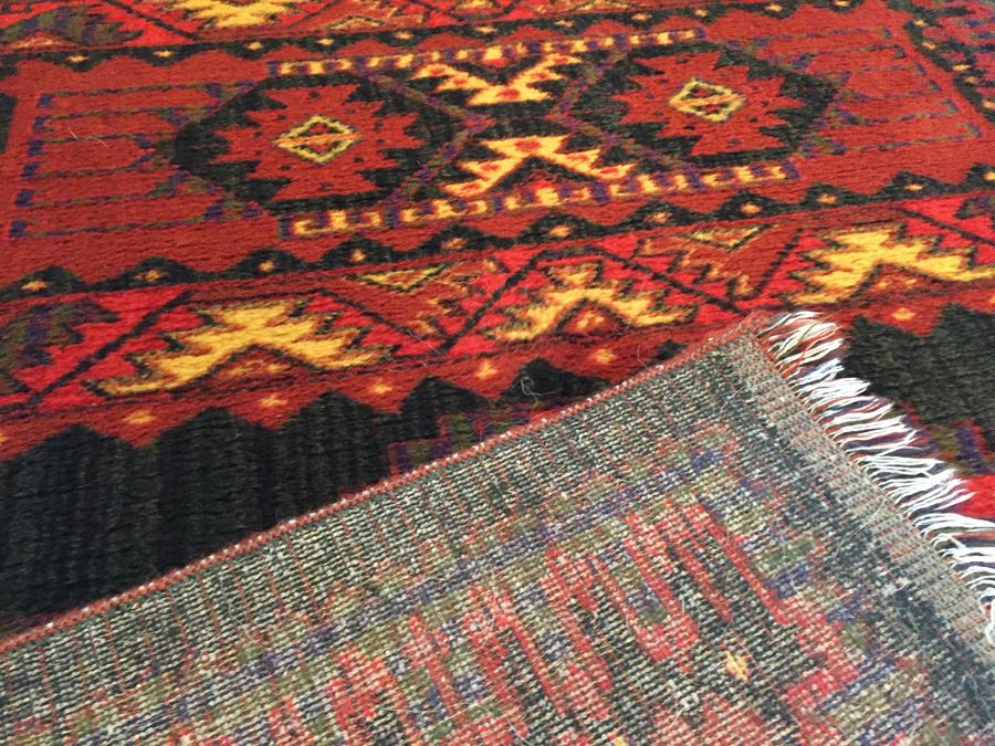 Belgium Machine Made Rug With Geometric Patterns [Photo 12]