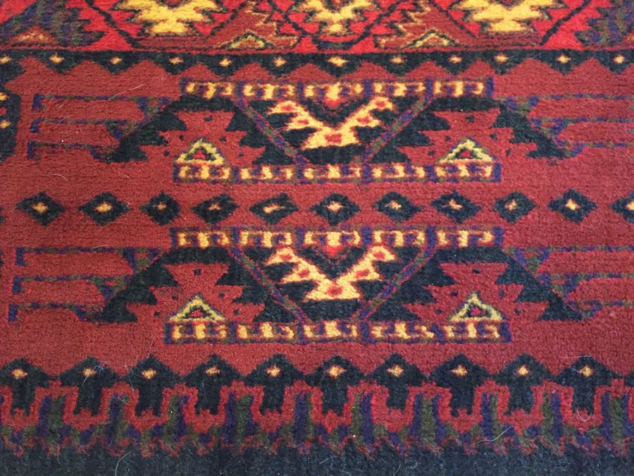 Belgium Machine Made Rug With Geometric Patterns [Photo 3]