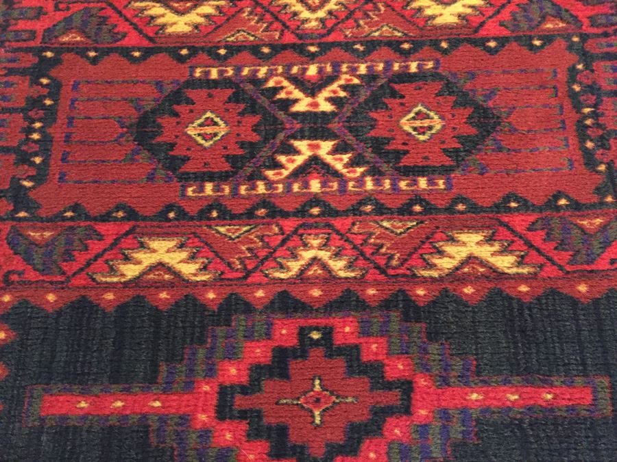 Belgium Machine Made Rug With Geometric Patterns [Photo 6]