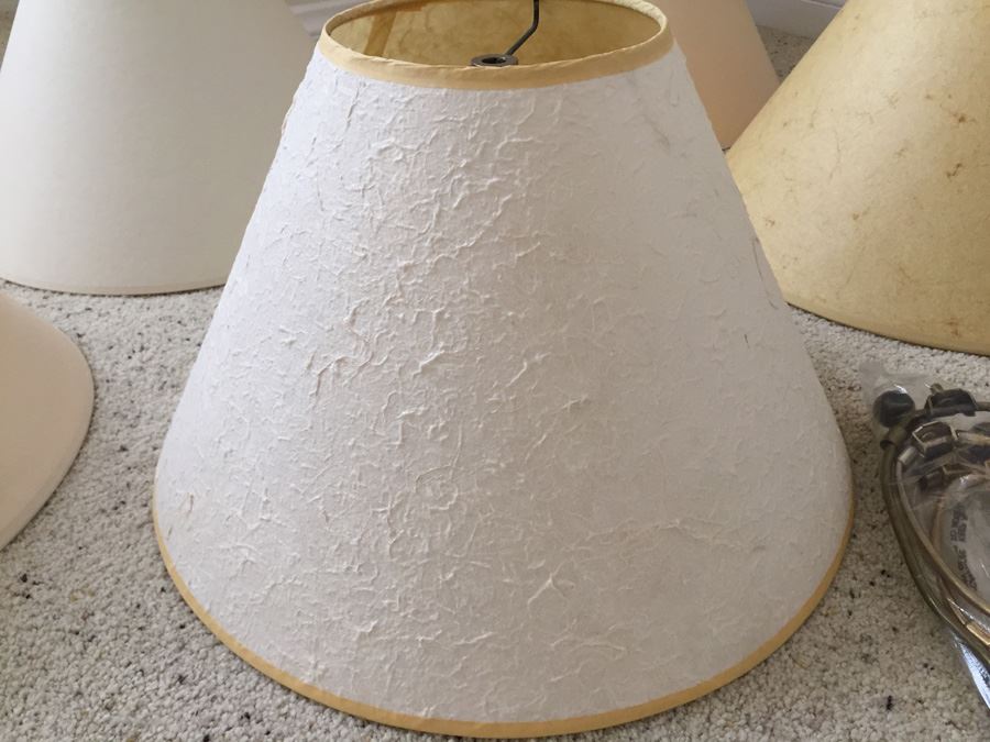 Shade And Lamp Lot [Photo 7]