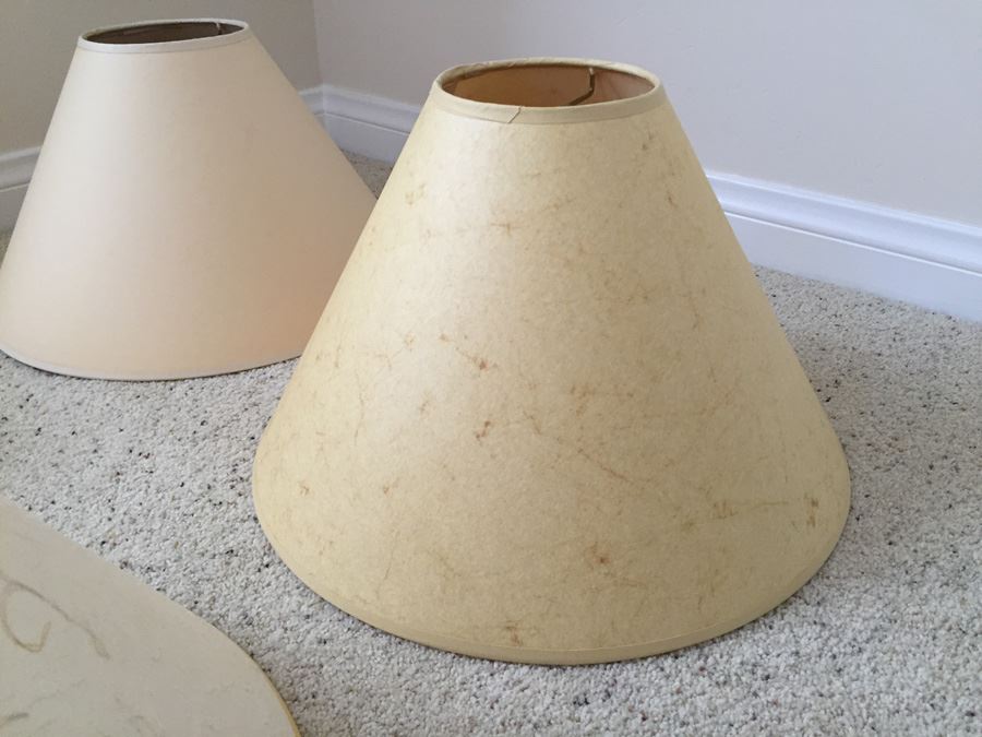 Shade And Lamp Lot [Photo 8]