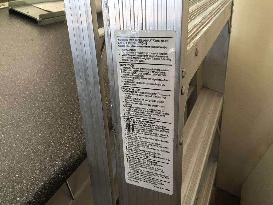 Werner Aluminum Ladder Model 310 10 Foot Like New Retails $200+ [Photo 6]
