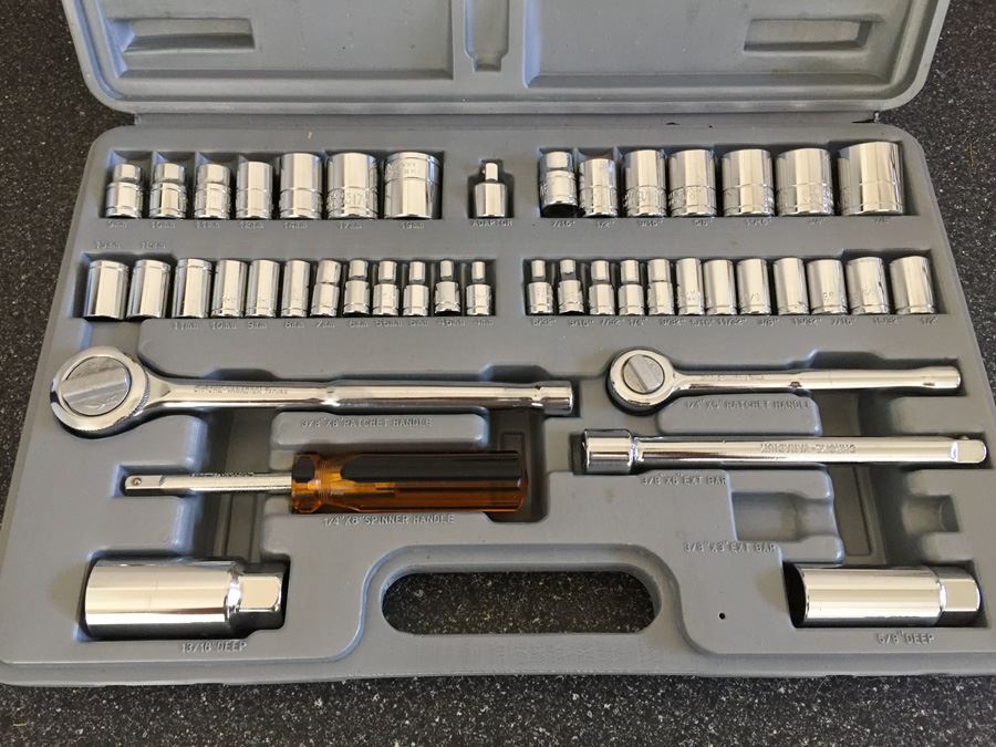 46 Piece Socket Set Tools [Photo 5]