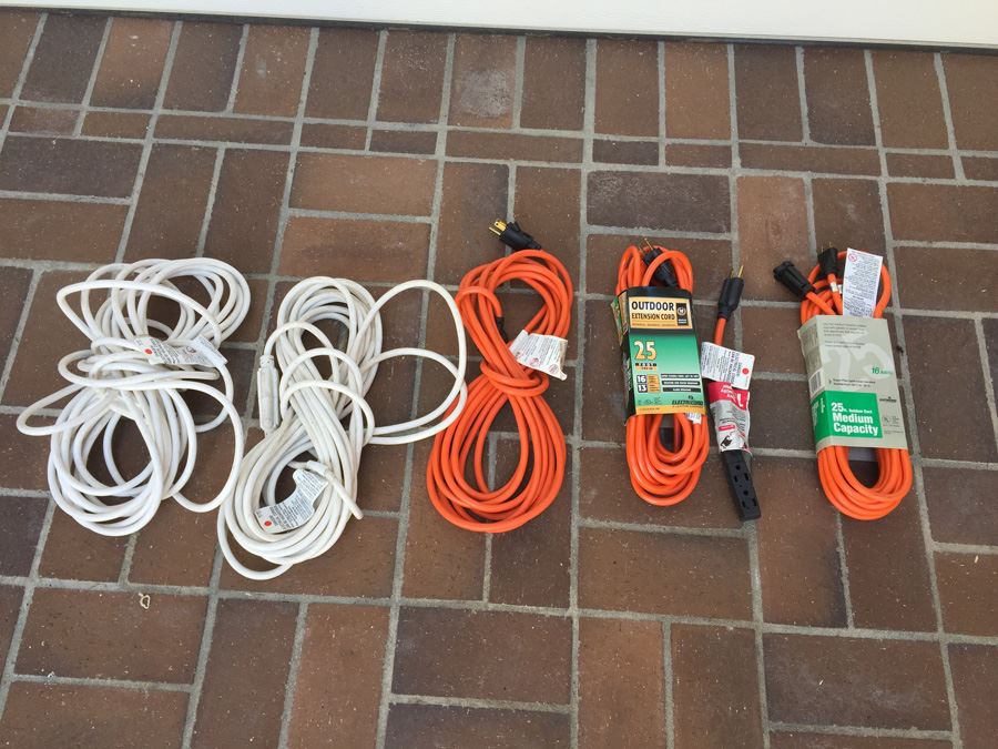 Extension Cord Lot [Photo 1]