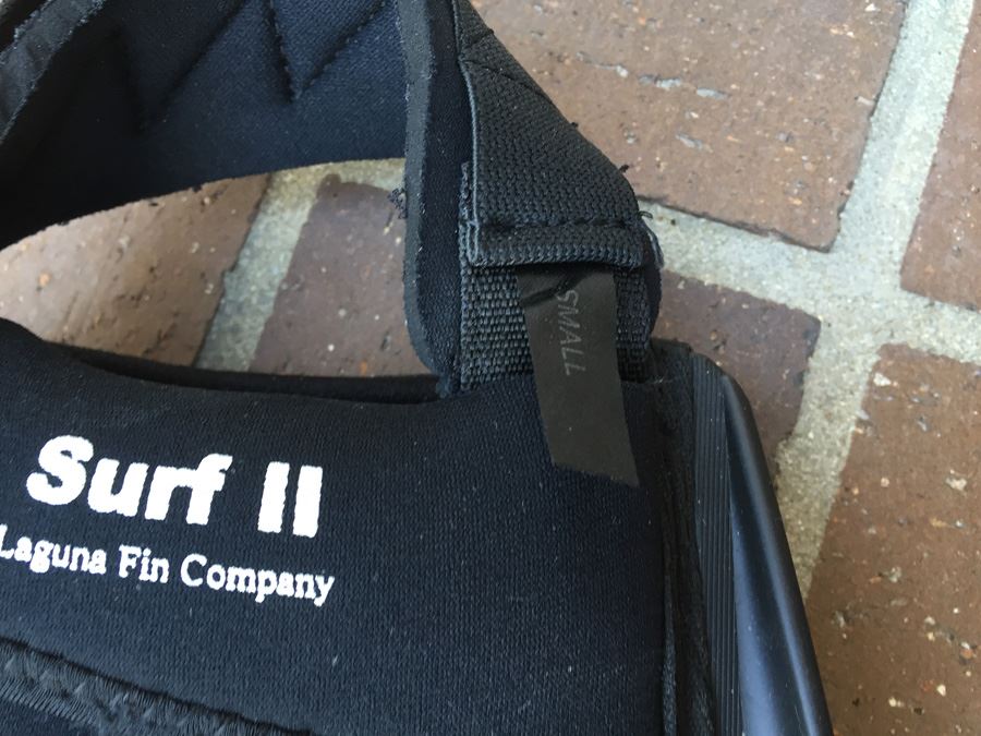 Surf II Laguna Fin Company Size Small [Photo 4]