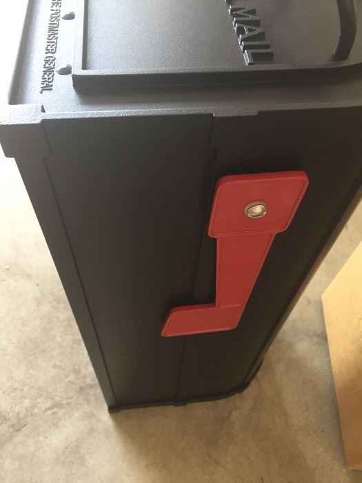 Salsbury Industries Mailbox New In Box Retails For $90 [Photo 4]