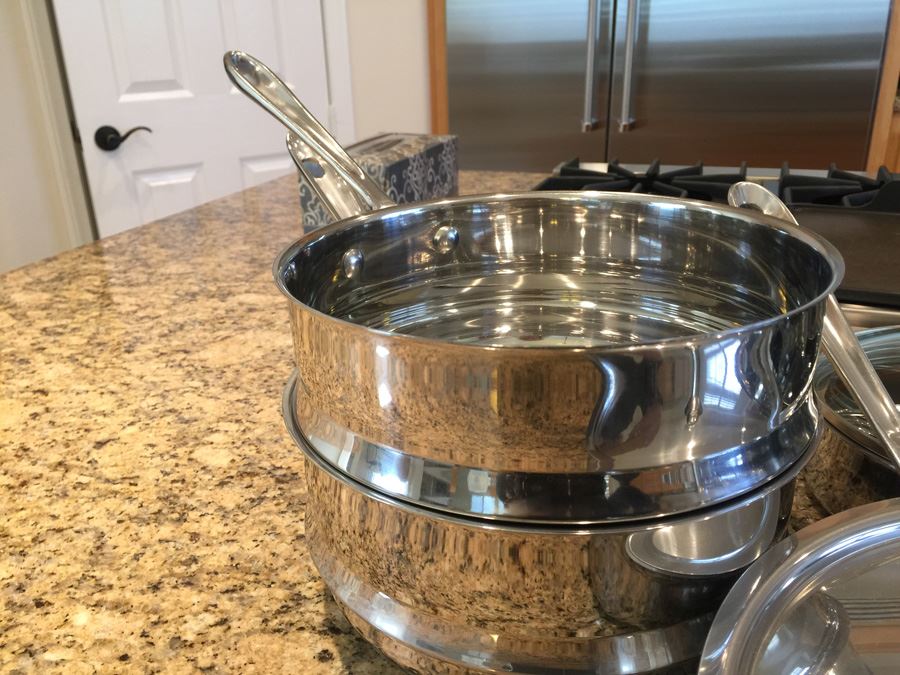 13-Piece Set Of ALL-CLAD Stainless Steel Cookware Pots And Pans In Excellent Condition Retails For $1,000+ [Photo 9]