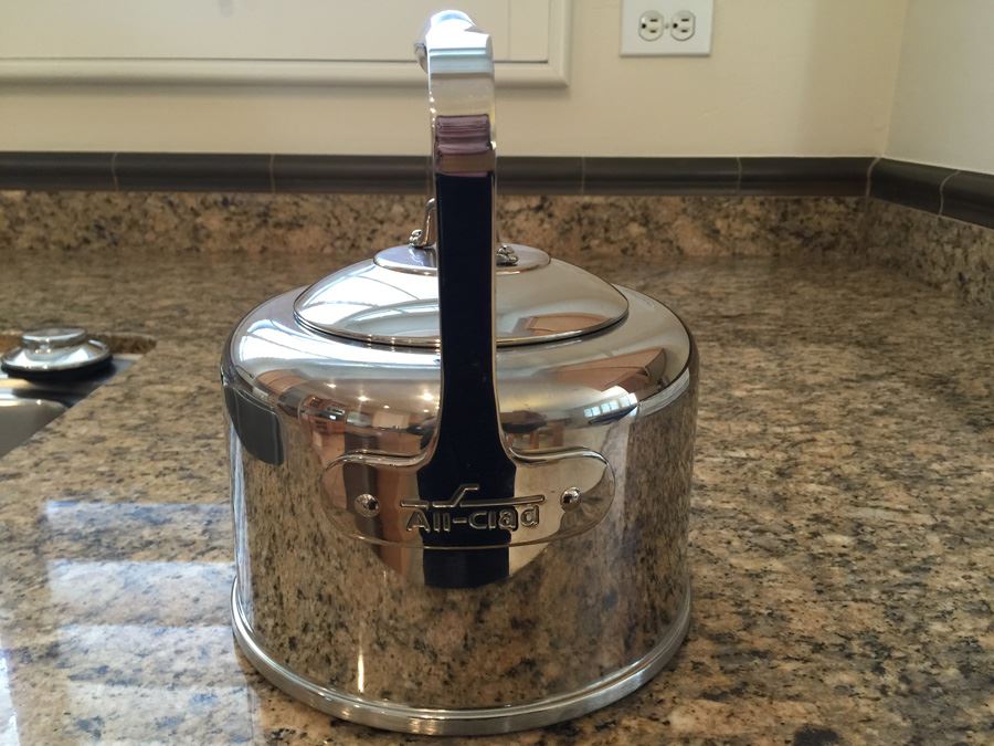 ALL-CLAD Teapot In Excellent Condition Retails For $100 [Photo 2]