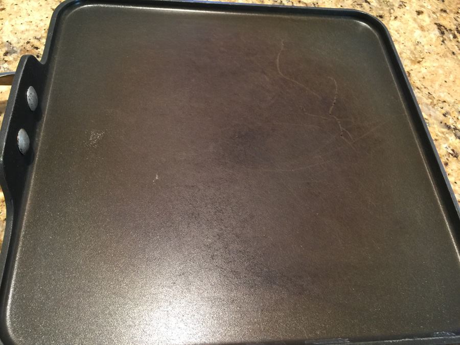 Calphalon Flat Skillet [Photo 3]