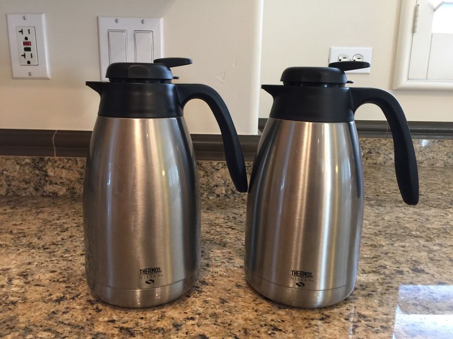 Pair Of Stainless Thermos Carafes In Excellent Condition Retails For $50 Each