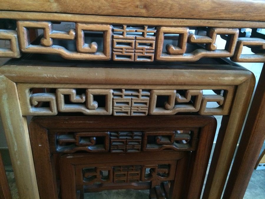 Asian Stacking Tables from Hong Kong [Photo 4]