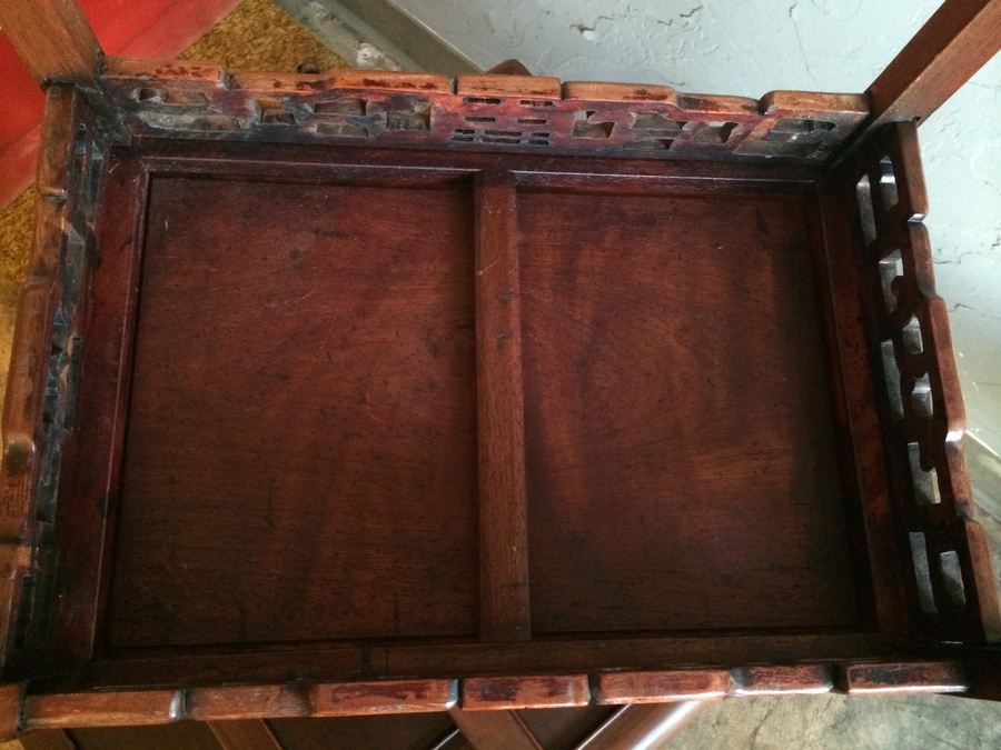 Asian Stacking Tables from Hong Kong [Photo 8]