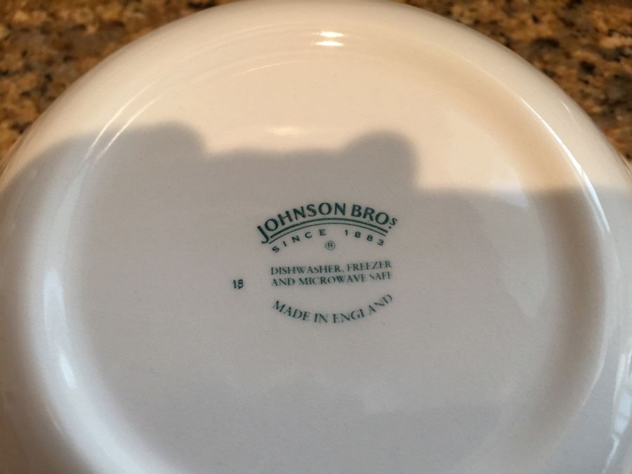 60-Piece Johnson Bros China Set Made In England [Photo 5]