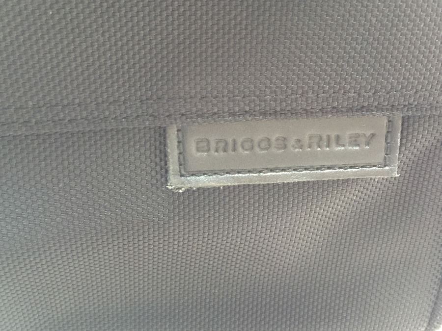 6-Piece Luggage Lot Including Briggs & Riley Lifetime Guarantee And El Portal Luggage [Photo 10]