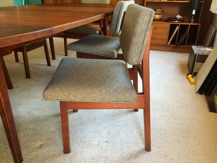 Jens Risom Walnut Dining Table with 6 Chairs and 3 Leaves [Photo 12]