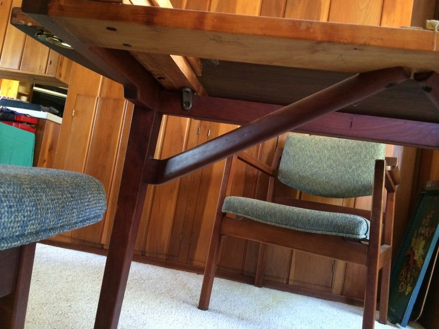 Jens Risom Walnut Dining Table with 6 Chairs and 3 Leaves [Photo 30]