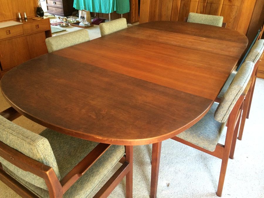 Jens Risom Walnut Dining Table with 6 Chairs and 3 Leaves [Photo 6]