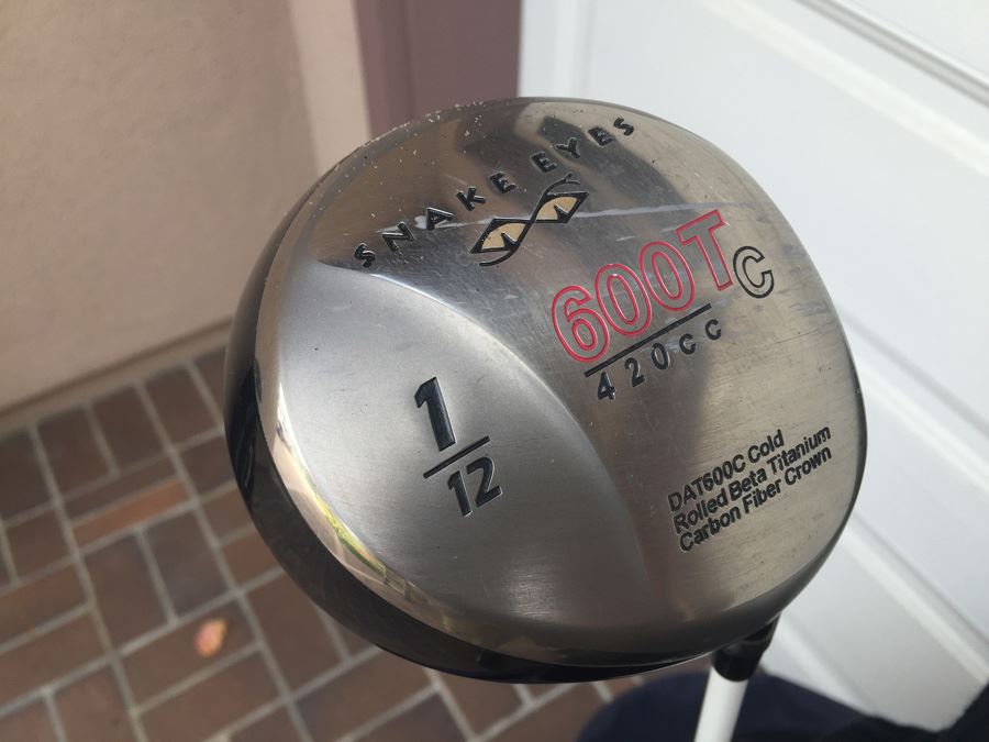 Golf Bag With Clubs [Photo 11]