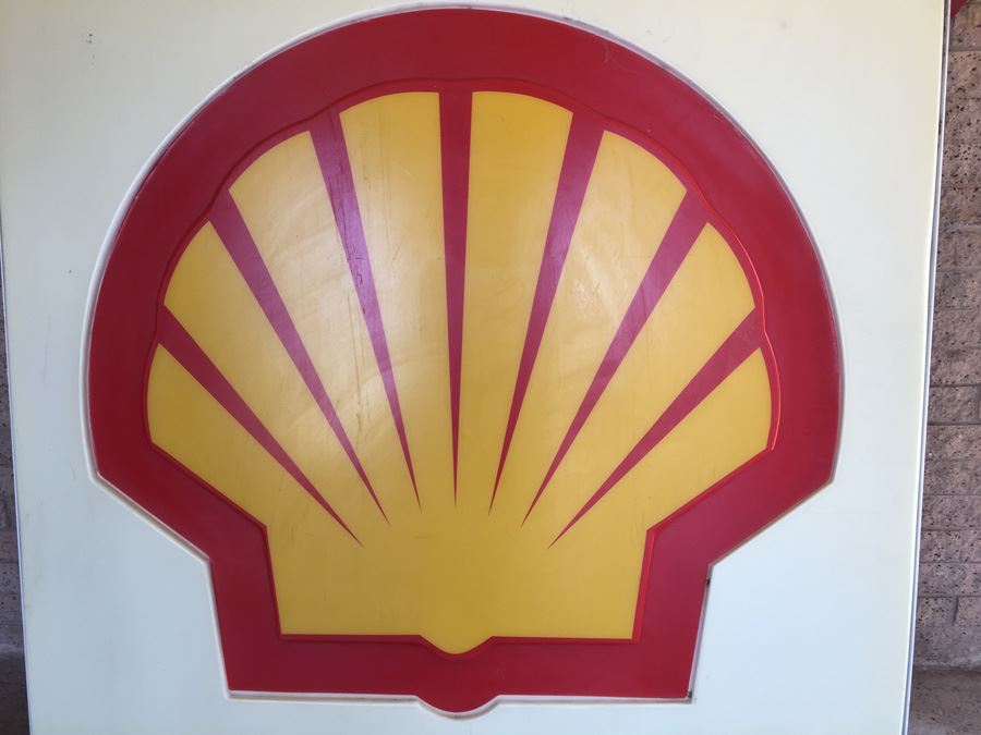 Large Shell Gas Station Sign Aluminum Frame With Plastic Sign [Photo 4]