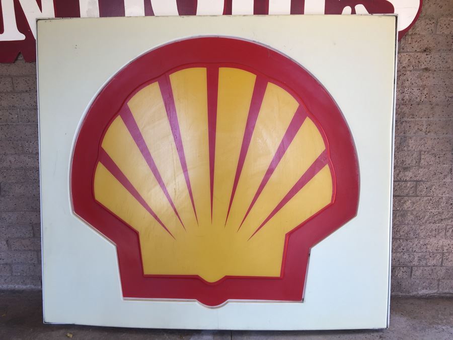 Large Shell Gas Station Sign Aluminum Frame With Plastic Sign [Photo 3]