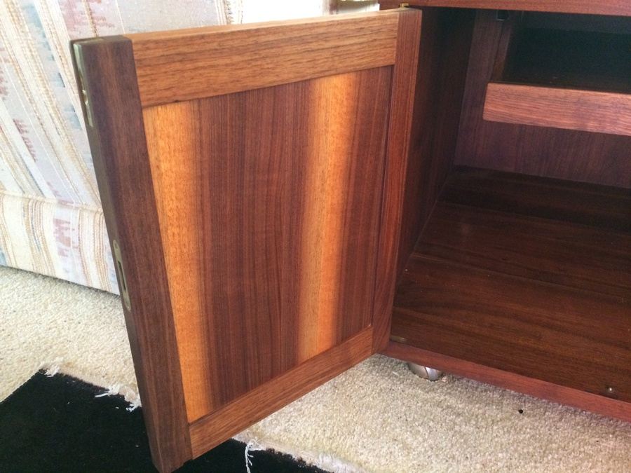 Rare Edward Wormley Dunbar Janus Chest [Photo 3]