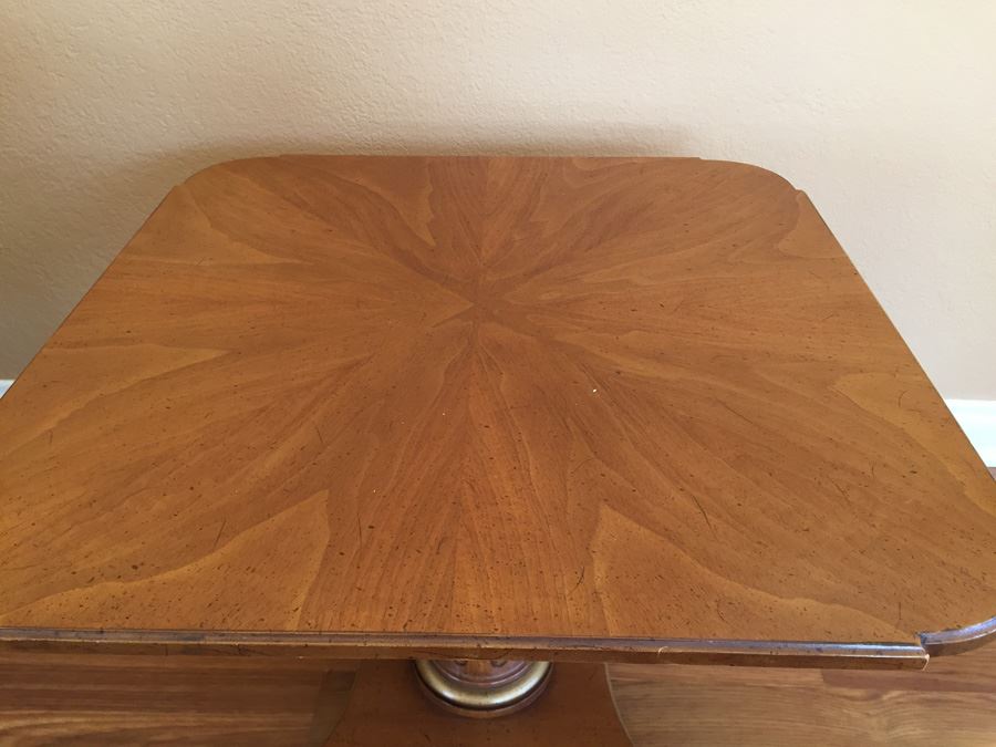 Henredon Fine Furniture Side Table [Photo 3]