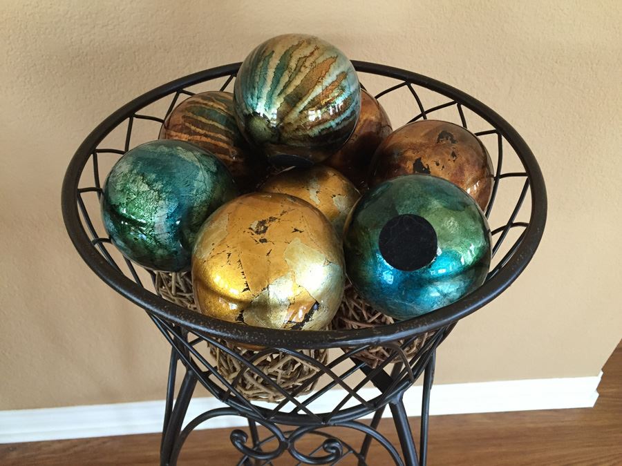 Designer Metal Basket With Legs And Decorative Balls [Photo 2]