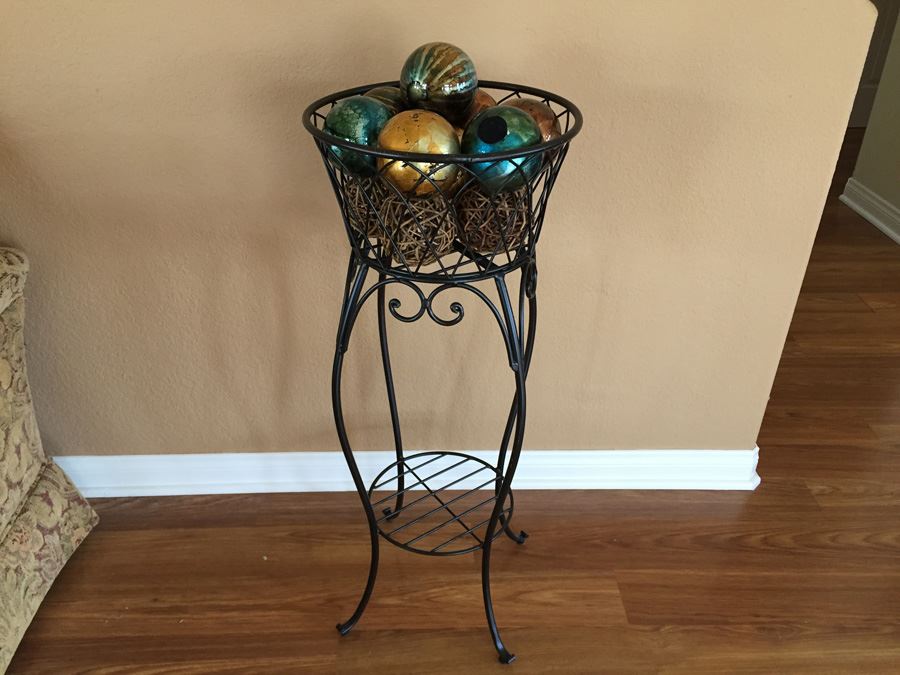 Designer Metal Basket With Legs And Decorative Balls [Photo 5]