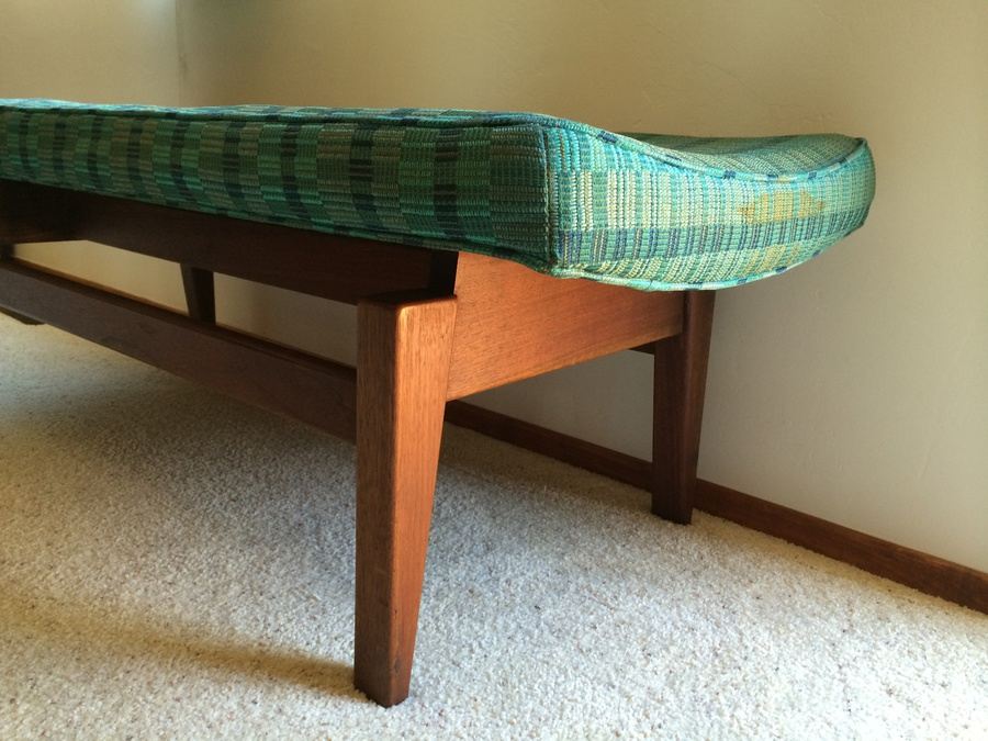 Jens Risom Floating Upholstered Bench w/ Original Upholstery and Label [Photo 4]