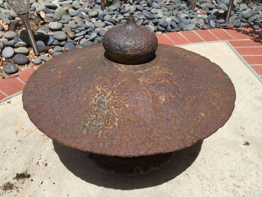 Vintage Outdoor Metal Asian Lantern [Photo 7]