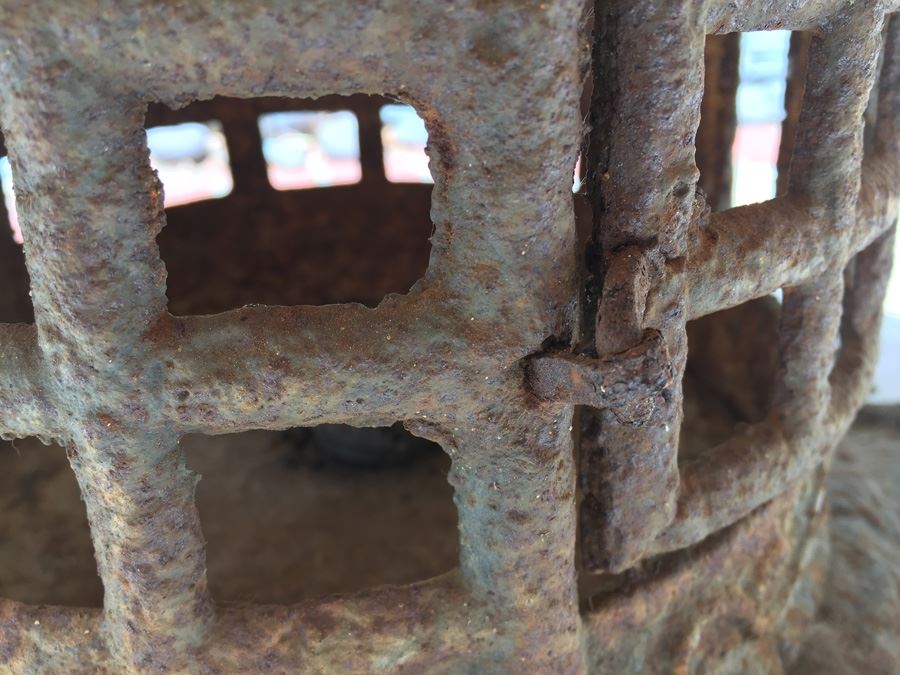 Vintage Outdoor Metal Asian Lantern [Photo 12]