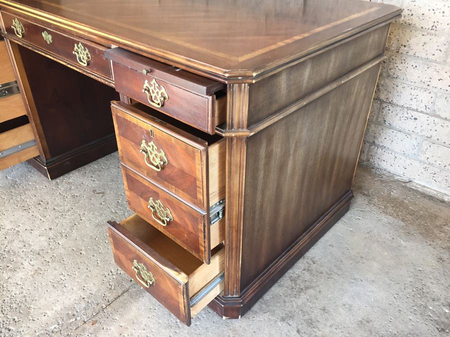 Vintage LANE Desk [Photo 7]