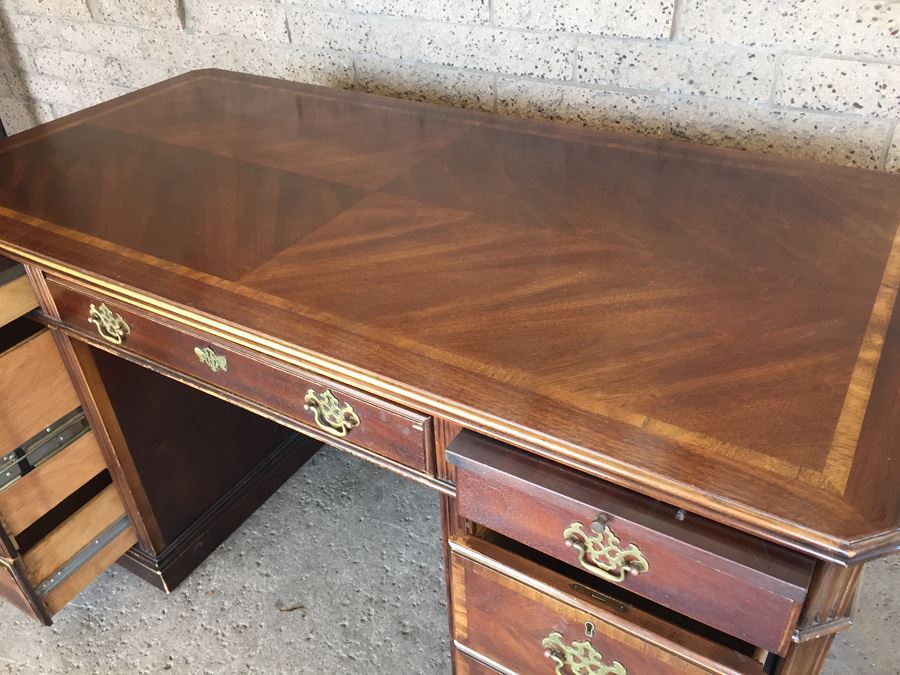 Vintage LANE Desk [Photo 8]