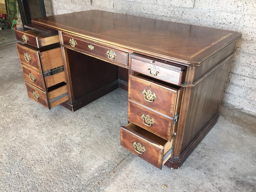 Vintage LANE Desk [Photo 6]