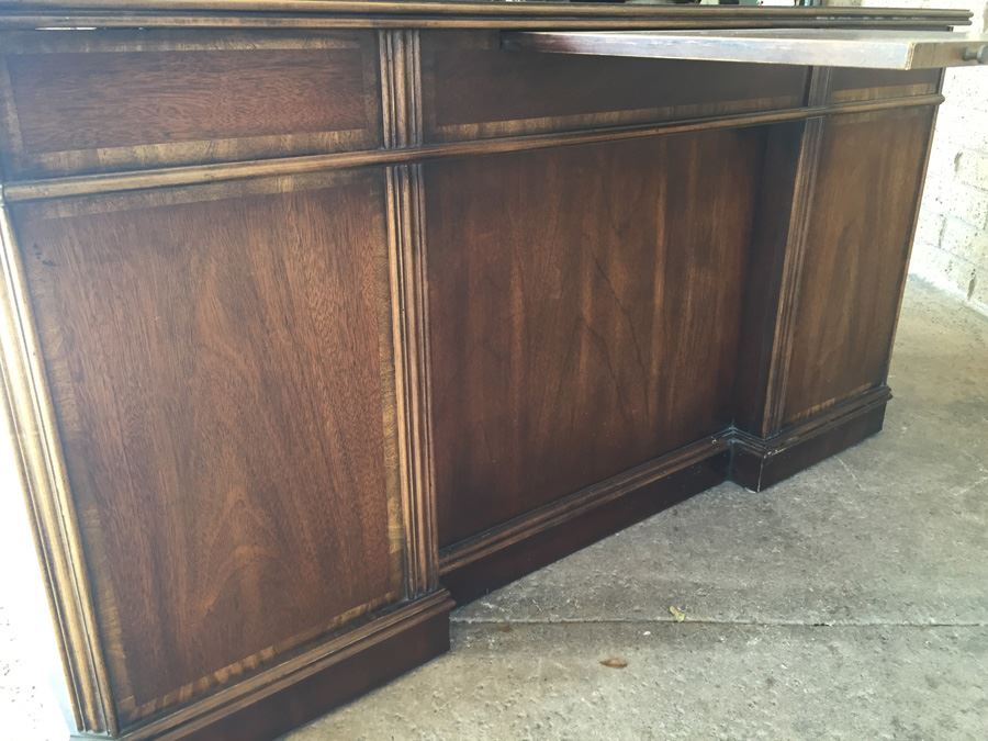 Vintage LANE Desk [Photo 9]