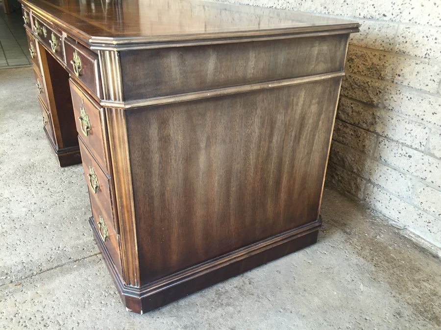 Vintage LANE Desk [Photo 4]