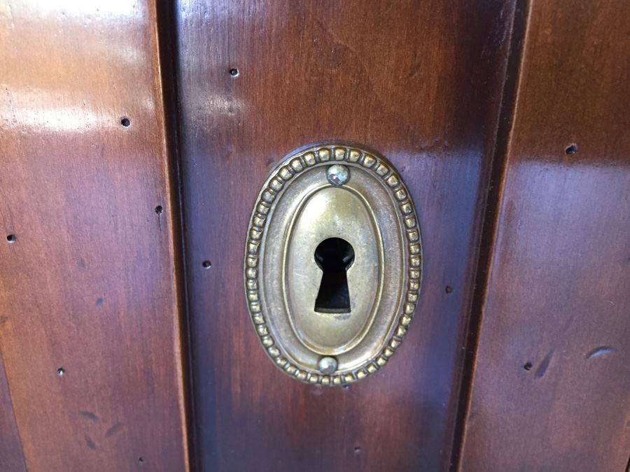 Stunning High Quality Richelieu Art Et Muebles De France Chest Of Drawers Made In France By Richelieu Furniture [Photo 14]